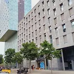 Diagonal Mar Daire *